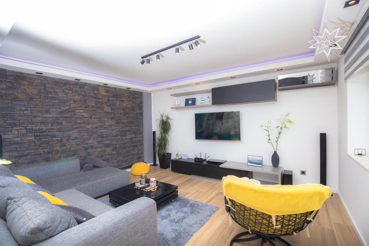 פרימוסטן Apartment Gallery מראה חיצוני תמונה